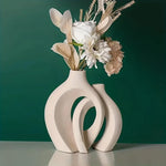 Charger l&#39;image dans la galerie, Hollow Nordic Modern Ceramic Vase Set of 2 for Modern Home Decor,Modern Boho Hollow Flower Vases for Living Room Bookshelf
